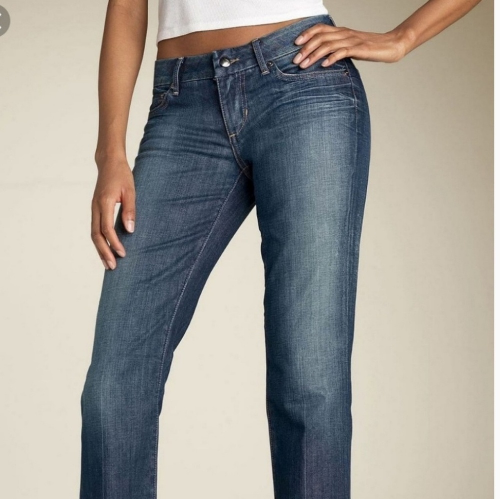 JOE'S Jeans- Honey  Stretch Bootcut Trendy